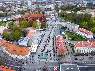film z wydarzenia wykonany dronem