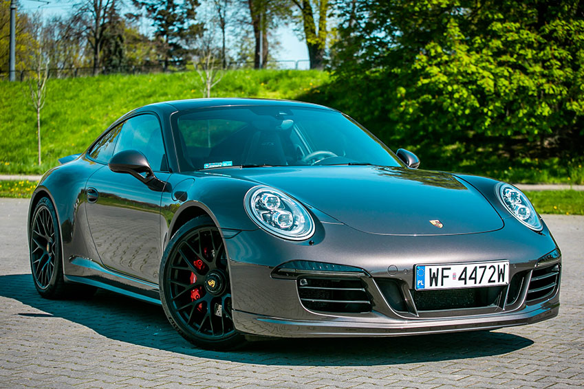 Porsche 911