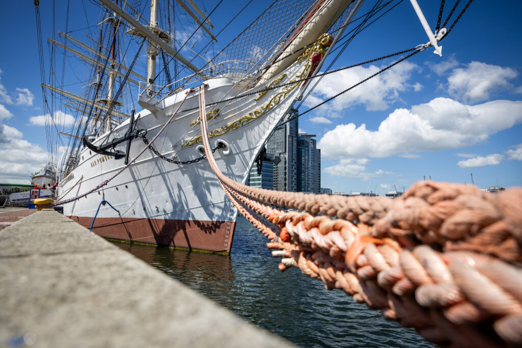 JobImpulse-150 Stratek w porcie